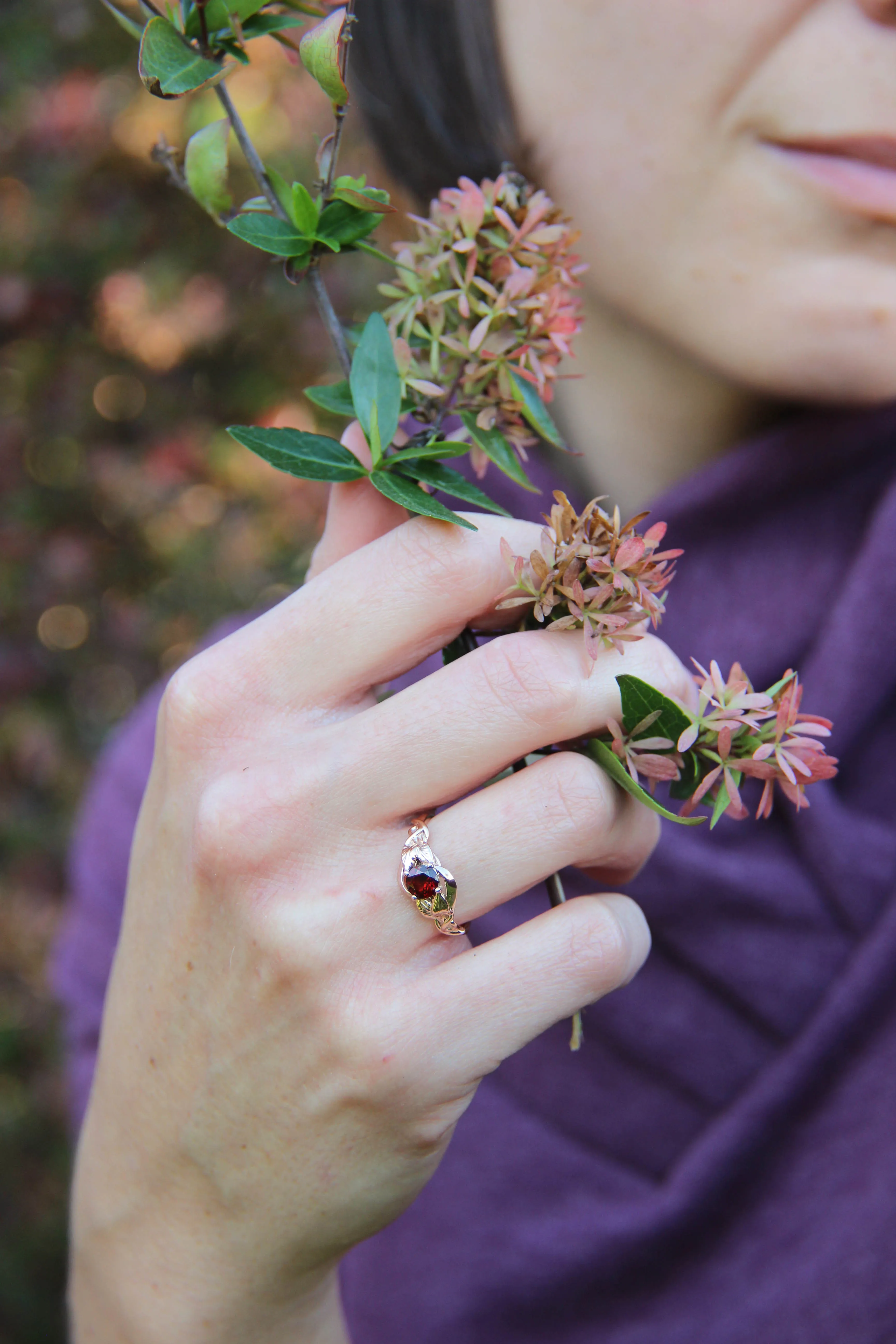 Azalea | custom engagement ring setting, round 5 mm