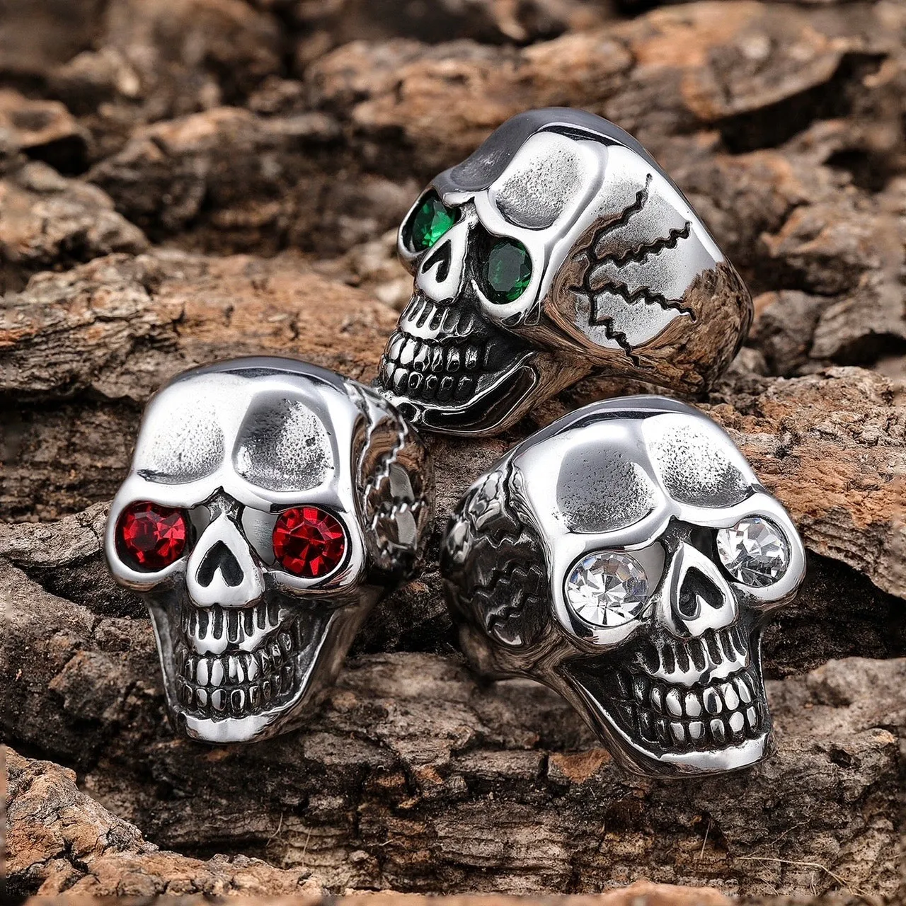 Captain Jack's Red Eye Skull Ring - R23