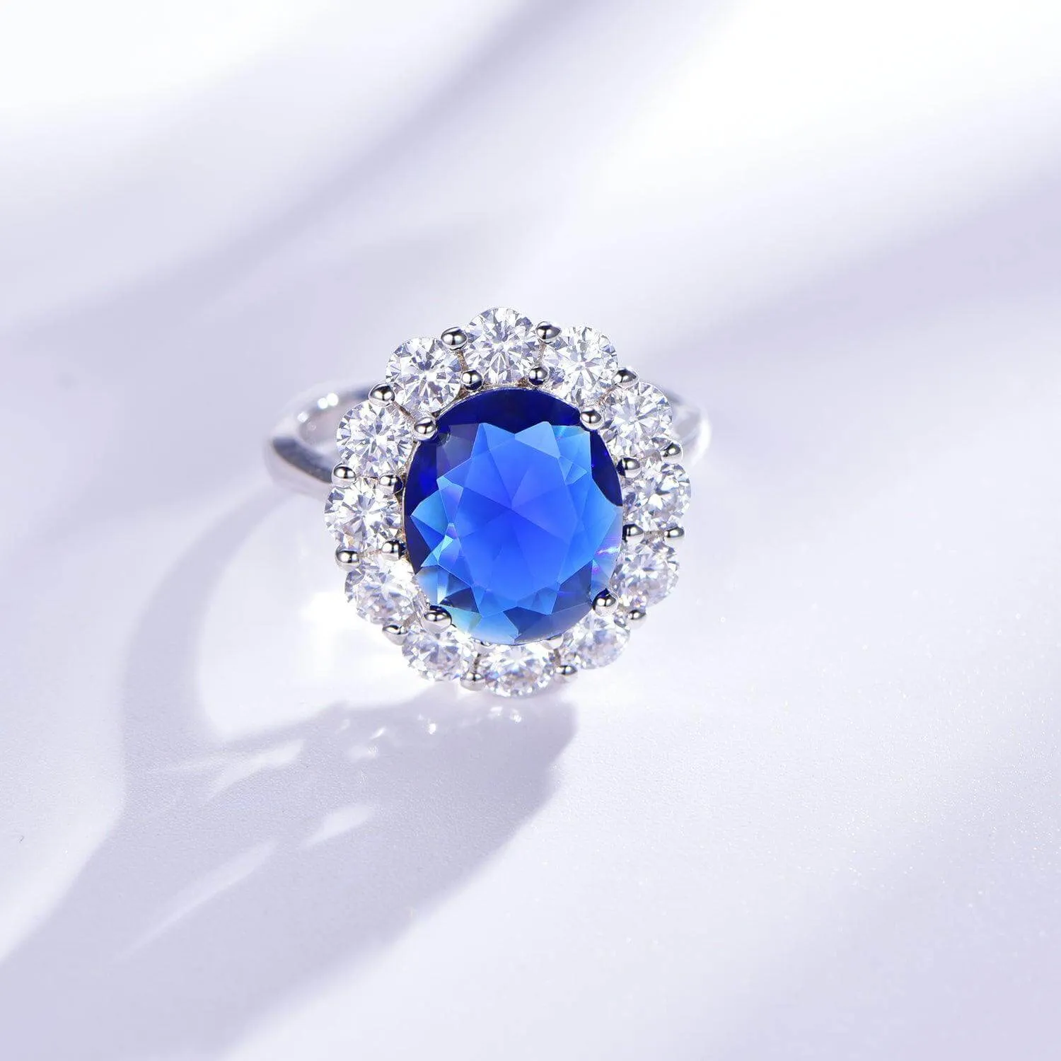 Classic Blue Sapphire Round Cut Engagement Ring