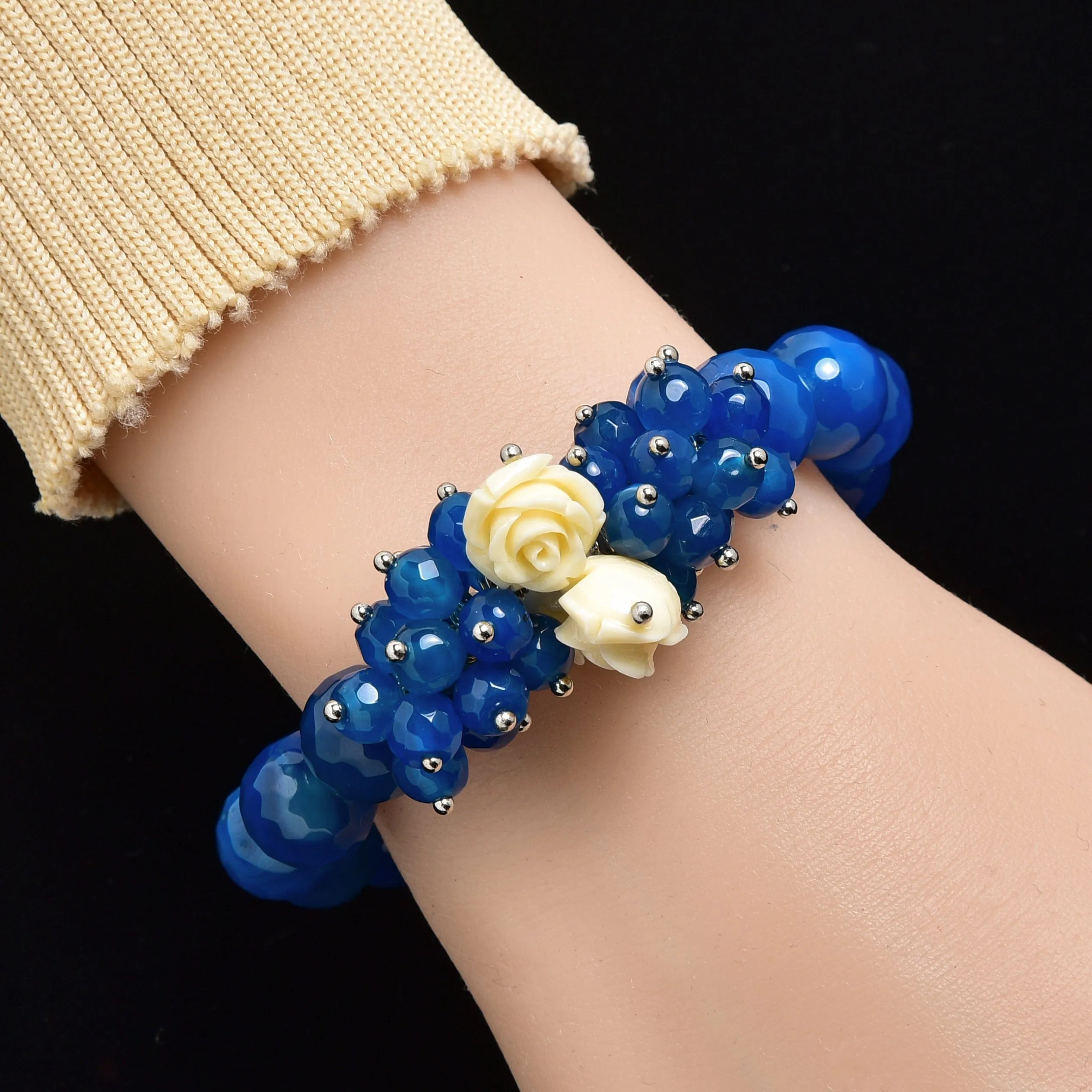 Faceted Blue Agate with Flower Accents 12mm Gemstone Bead Elastic Bracelet