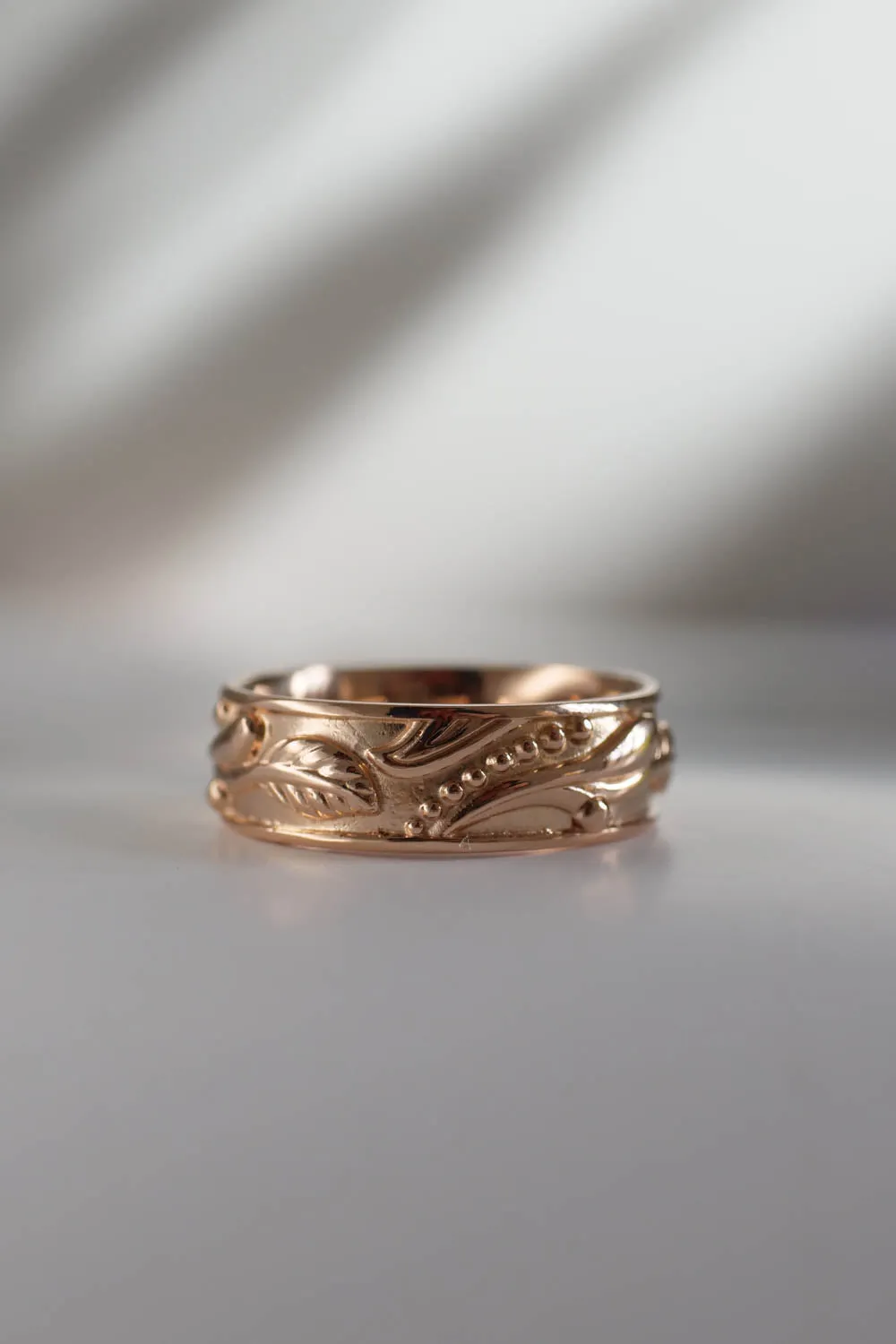 Man wedding band, rose gold, leaf ring / Callisto