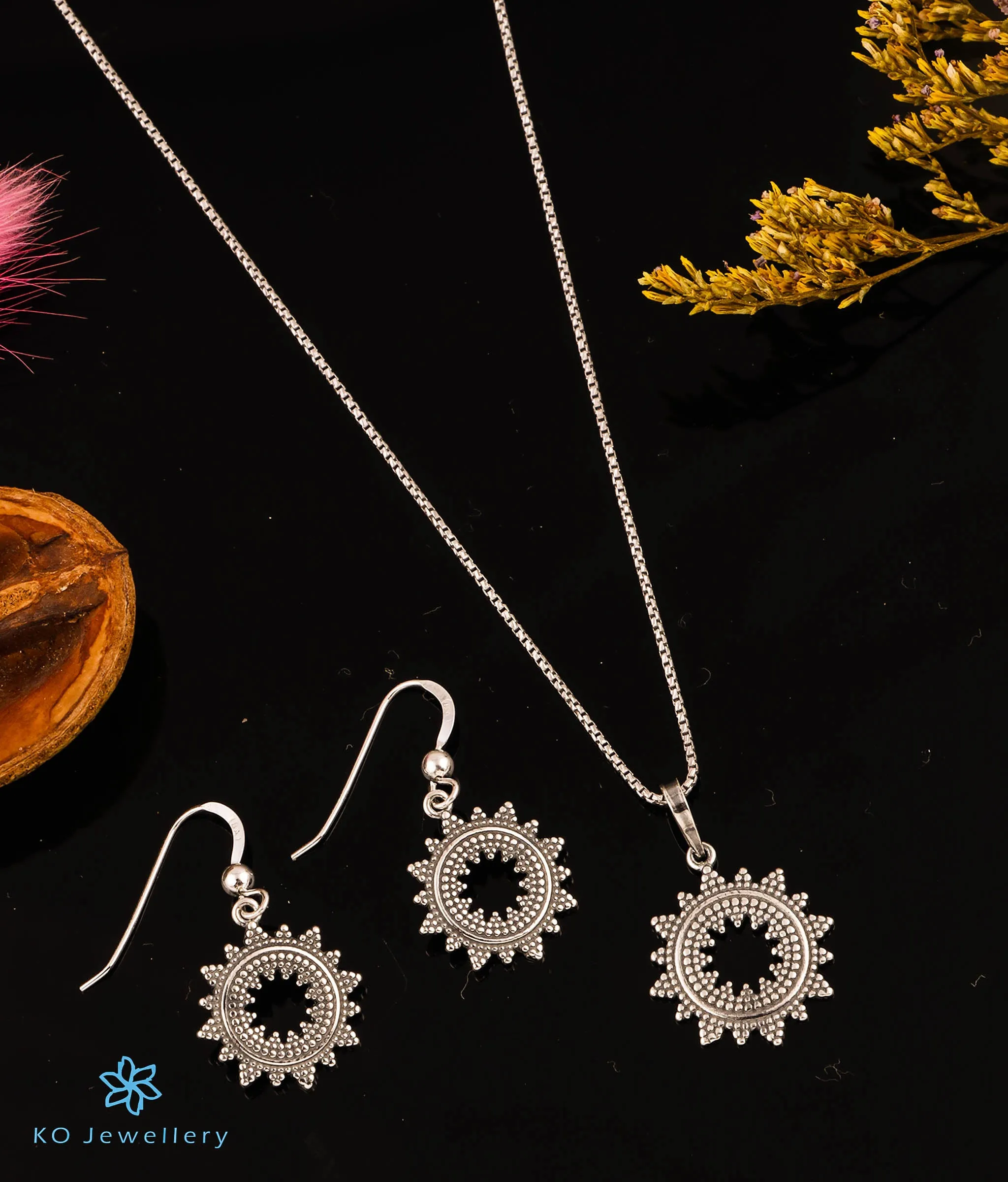 The Sunshine Silver Pendant Set