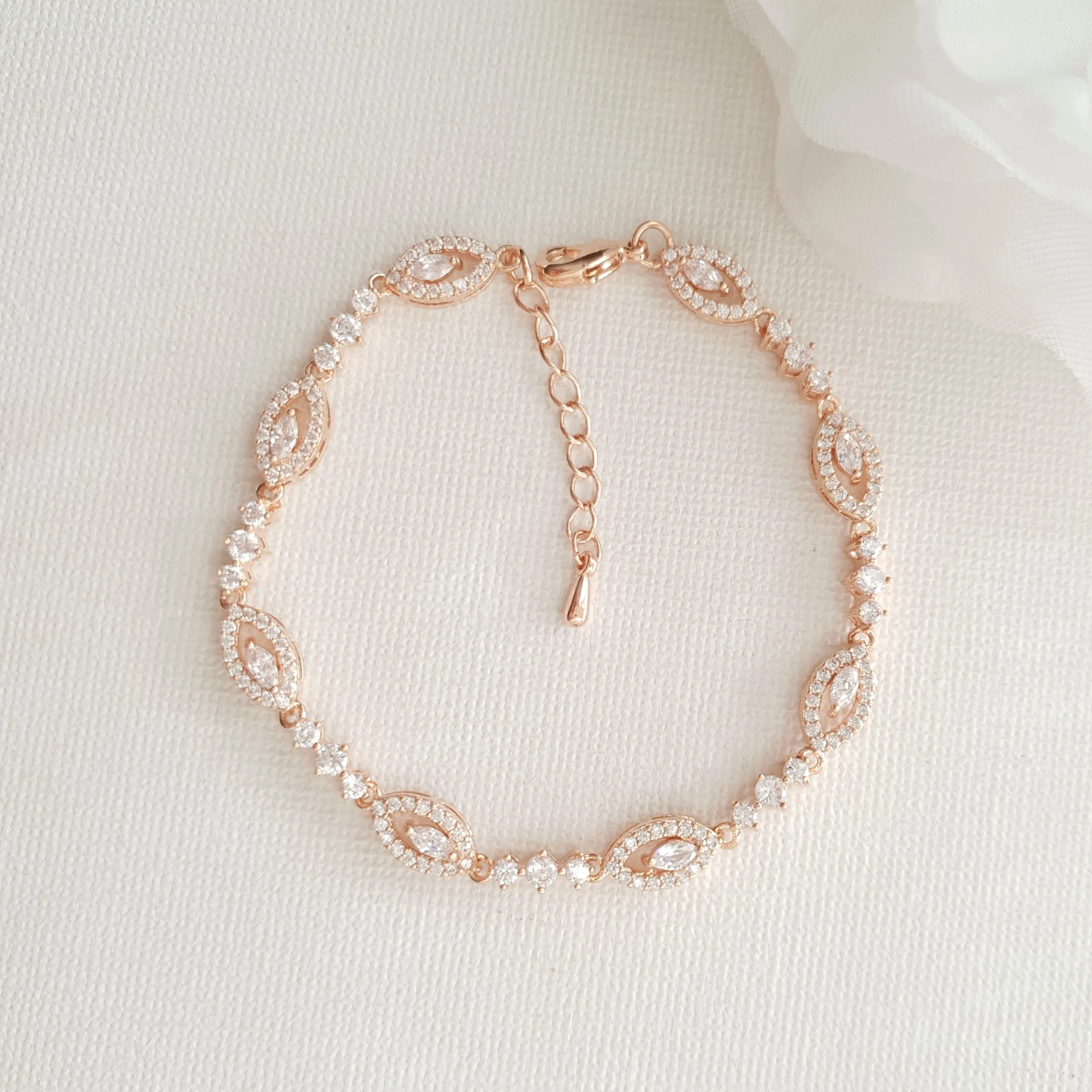 Thin Gold Wedding Bracelet- Hannah