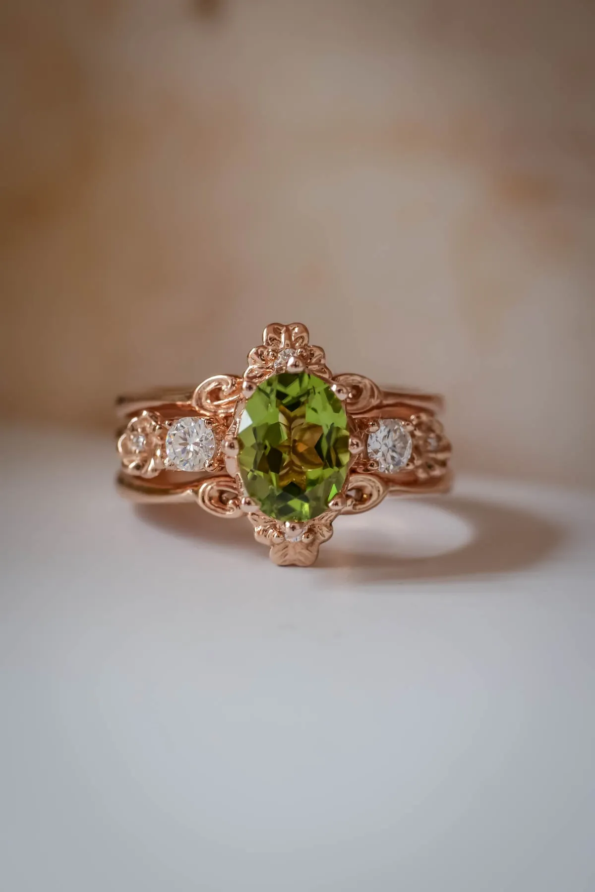 Trio engagement ring set with peridot, elvish flower rings / Fiorella