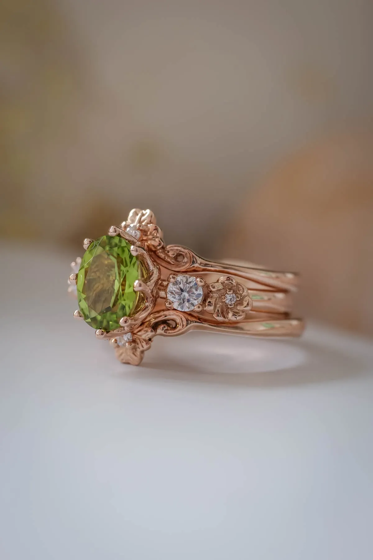 Trio engagement ring set with peridot, elvish flower rings / Fiorella