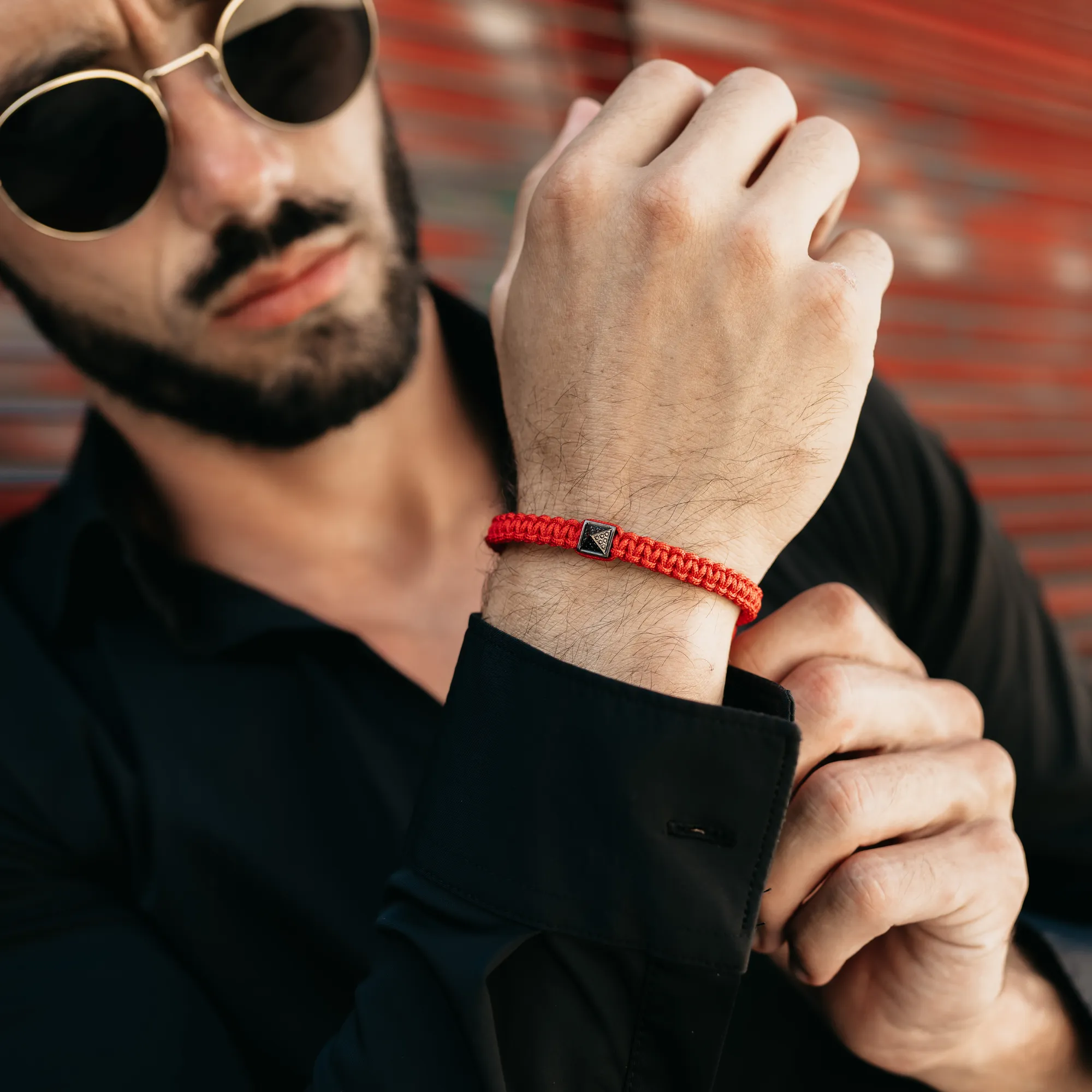 Unisex Red Bracelet - Black Pyramid with Zircon Diamond