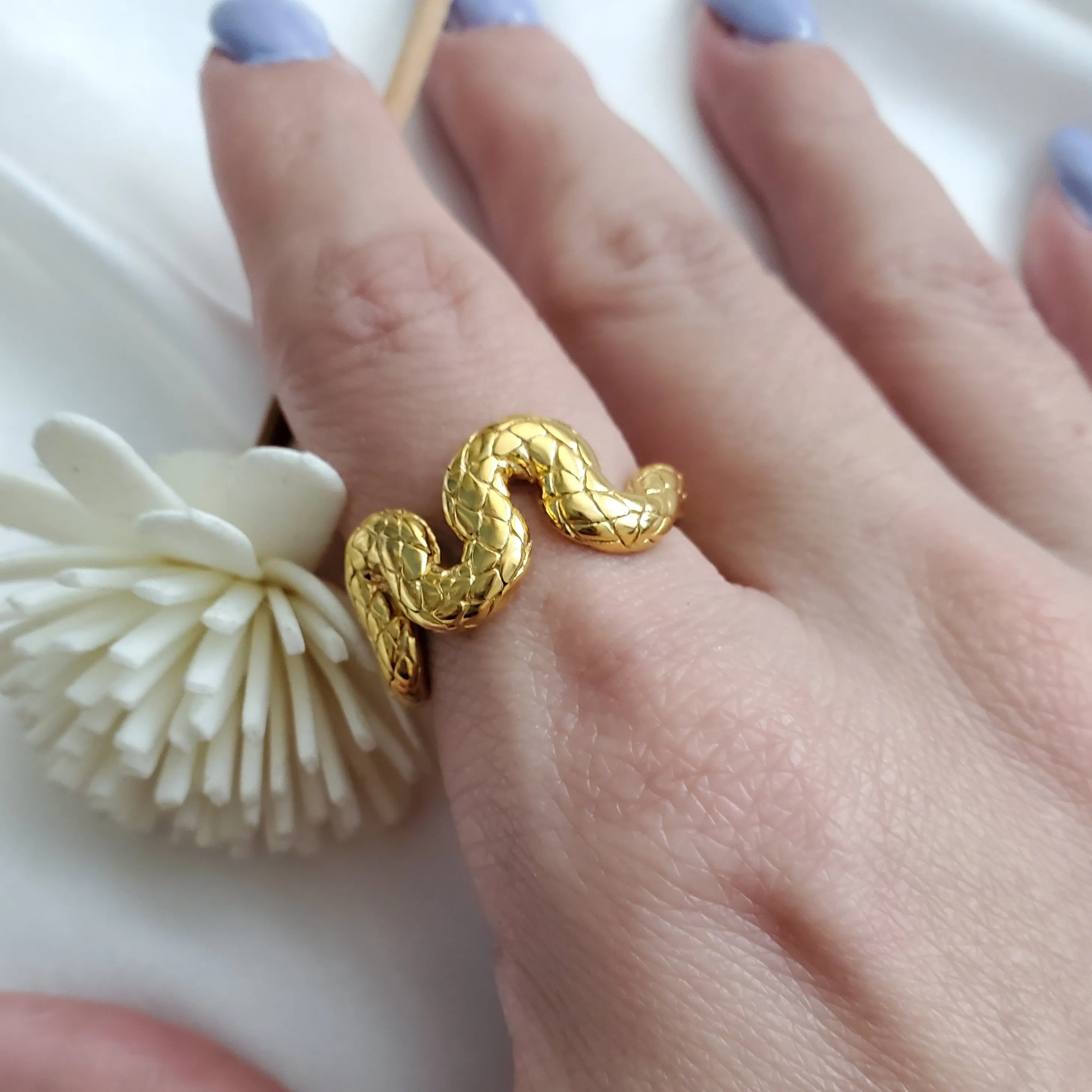 Viper Ring