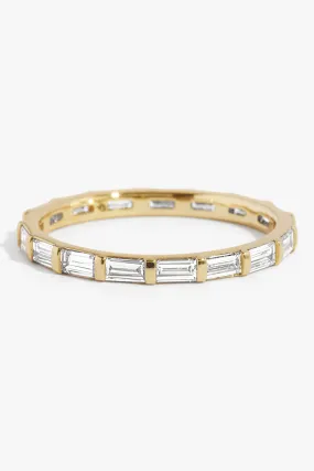 VRAI Baguette Infinity Band in Yellow Gold