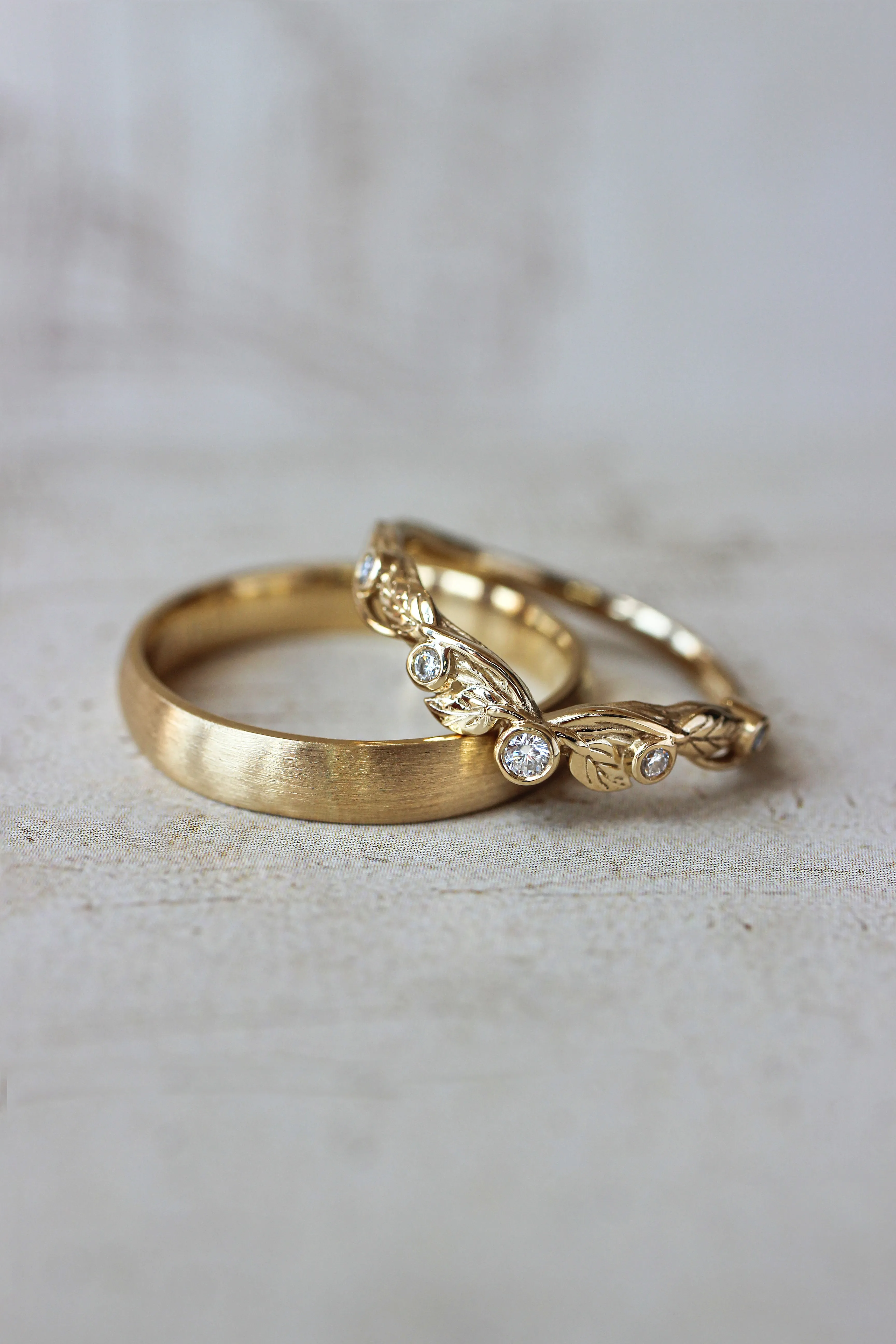 Wedding bands set for couple: satin band for him, wreath ring for her