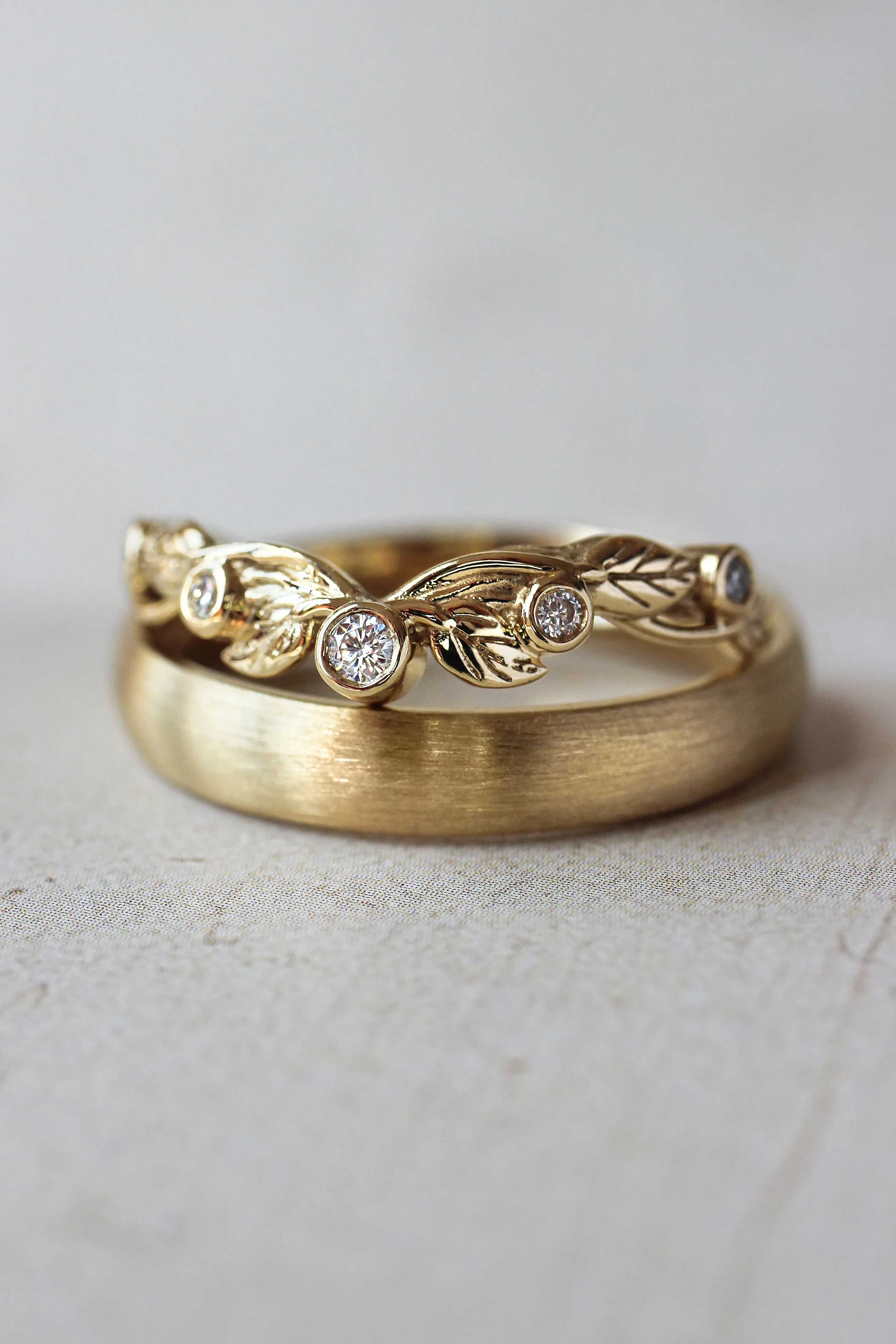 Wedding bands set for couple: satin band for him, wreath ring for her